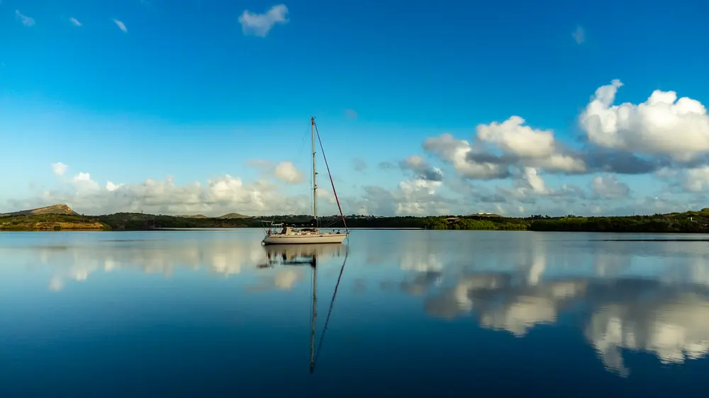 Waking up in paradise, boatlife moments in life Waking up in paradise, boatlife moments in life