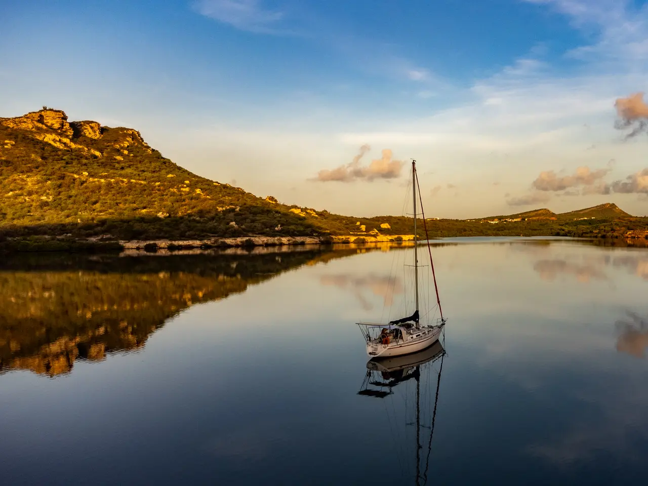 SV Anima on anchor in Curacao
