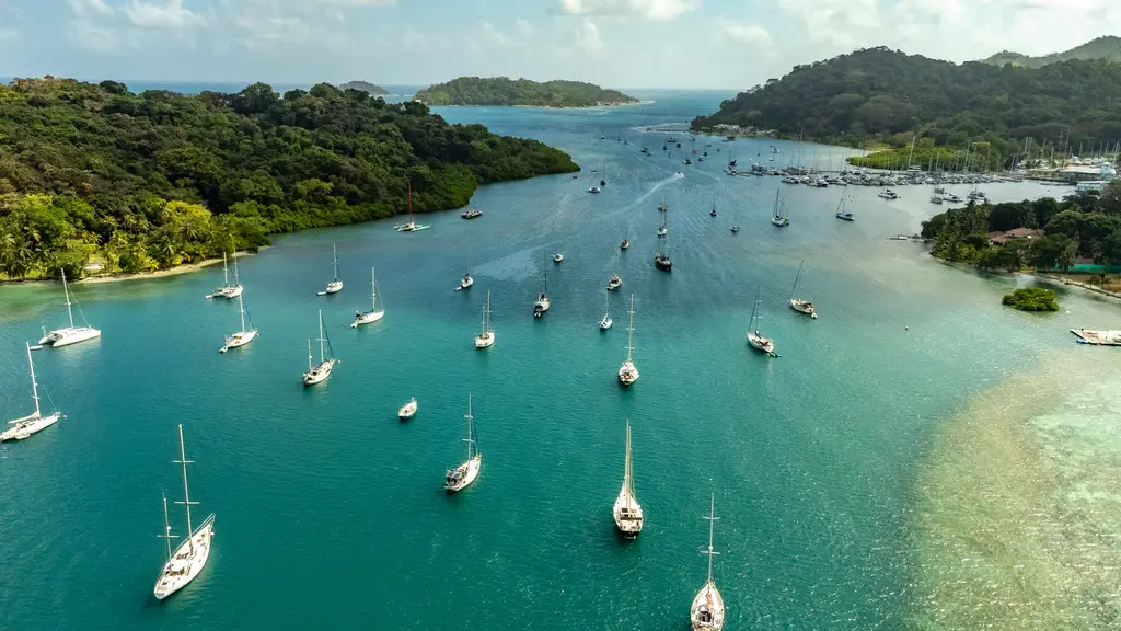 Linton Bay anchorage after arrival from Curacao