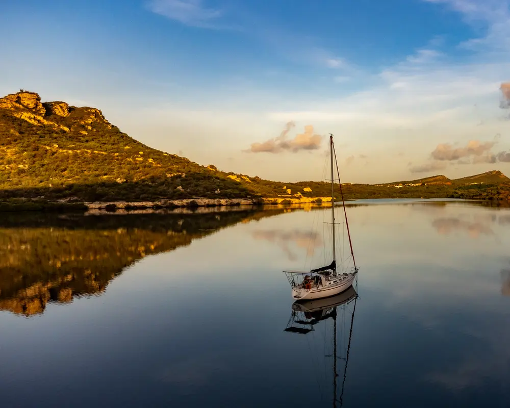 calm anchorage in Curacao drone shot dji mini 2